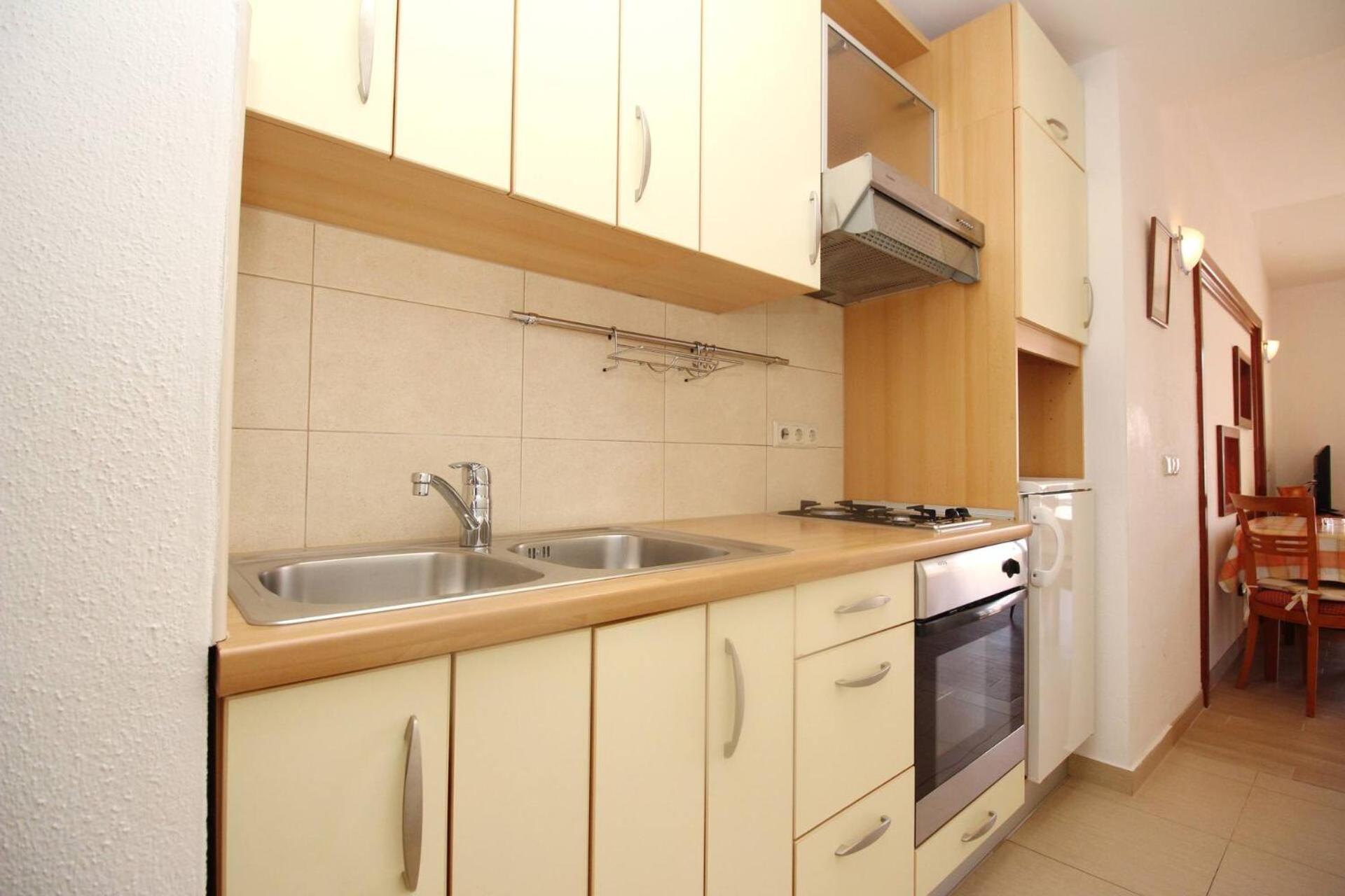 Apartments Mrkus Башка Екстер'єр фото