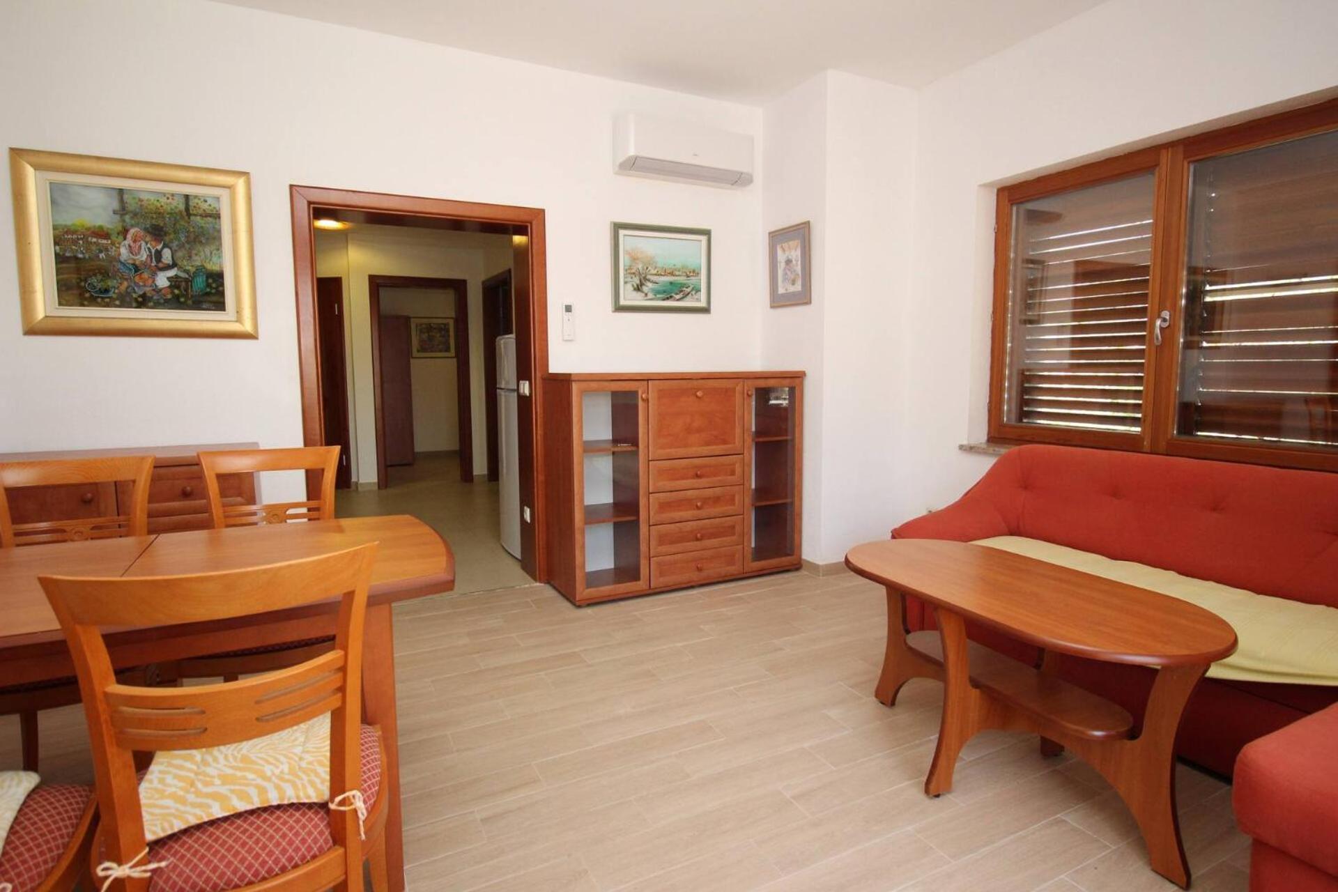 Apartments Mrkus Башка Екстер'єр фото