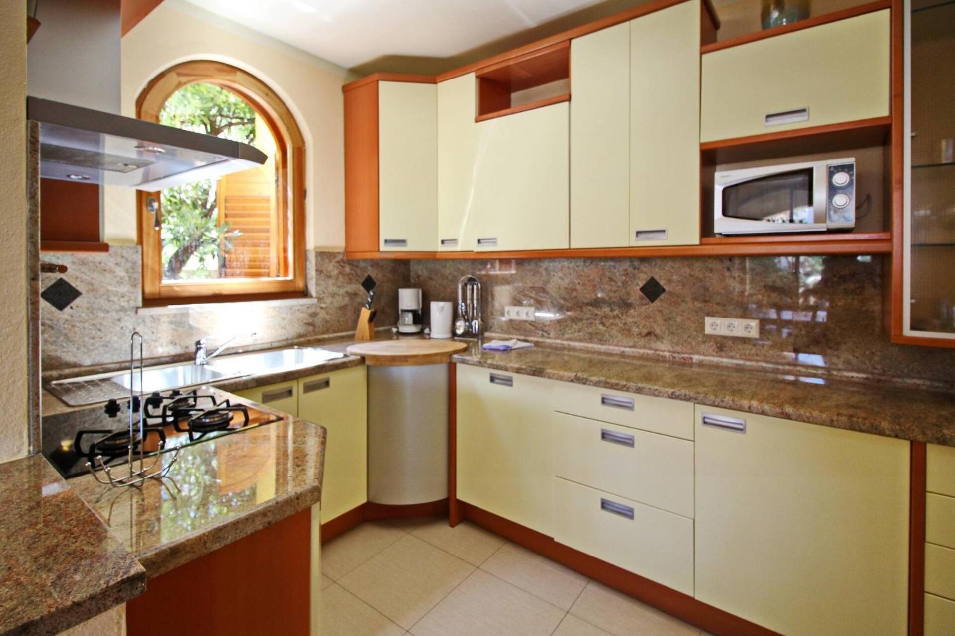 Apartments Mrkus Башка Екстер'єр фото